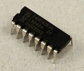 Nxp Ic - 74hc4053n 74hc4053n 652 Ic Triple Mux Dip-16 - Nos